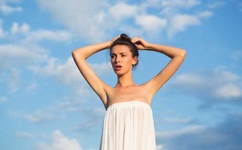 克宫首映世界首部太空电影